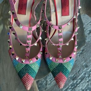 Valentino Rockstud heel